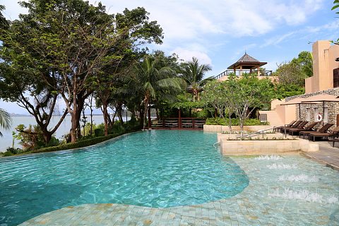 Phuket Island--The Westin Siray Bay Resort and Spa Pool and Garden (58).JPG