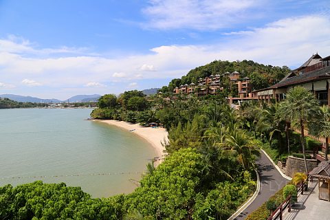 Phuket Island--The Westin Siray Bay Resort and Spa Pool and Garden (10).JPG