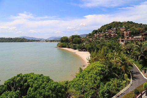 Phuket Island--The Westin Siray Bay Resort and Spa Pool and Garden (9).JPG