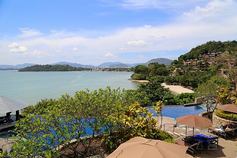 Phuket Island--The Westin Siray Bay Resort and Spa Pool and Garden (16).JPG