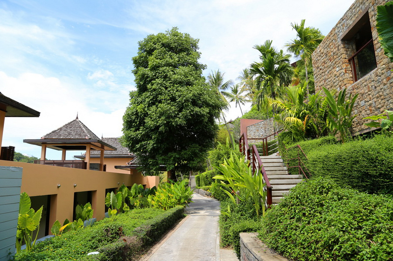 Phuket Island--The Westin Siray Bay Resort and Spa Pool and Garden (19).JPG