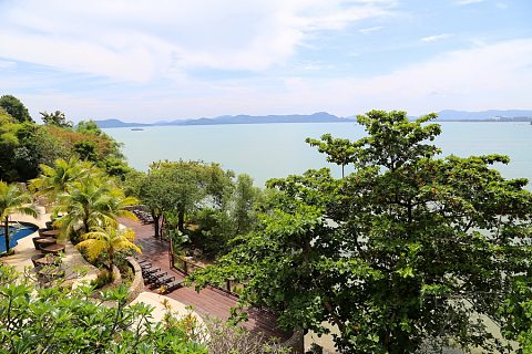 Phuket Island--The Westin Siray Bay Resort and Spa Pool and Garden (46).JPG