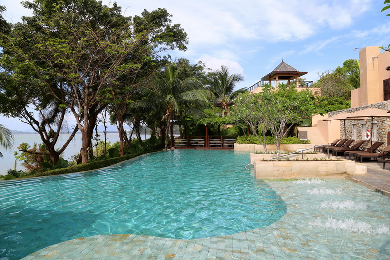 Phuket Island--The Westin Siray Bay Resort and Spa Pool and Garden (58).JPG
