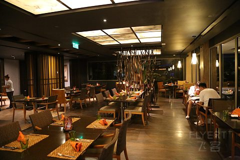Phuket Island--The Westin Siray Bay Resort and Spa Restaurant EEST (3).JPG