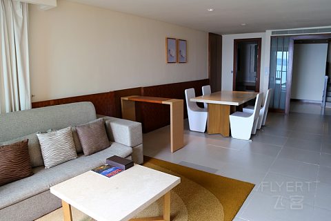 Phuket Island--The Westin Siray Bay Resort and Spa Suite (3).JPG