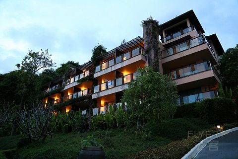 Phuket Island--The Westin Siray Bay Resort Exterior at Night (15).JPG