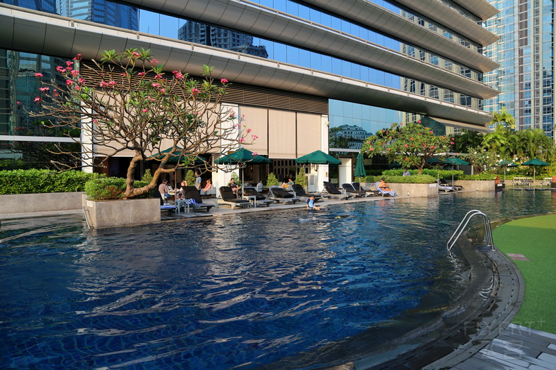 Bangkok--The Athenee Hotel a Luxury Collection Hotel Pool (4).JPG
