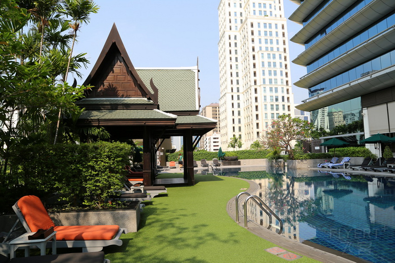 Bangkok--The Athenee Hotel a Luxury Collection Hotel Pool (7).JPG
