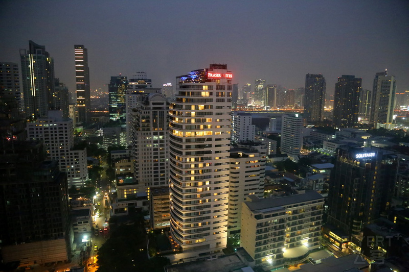 Bangkok--Aloft Bangkok Sukhumvit 11 Room View (3).JPG