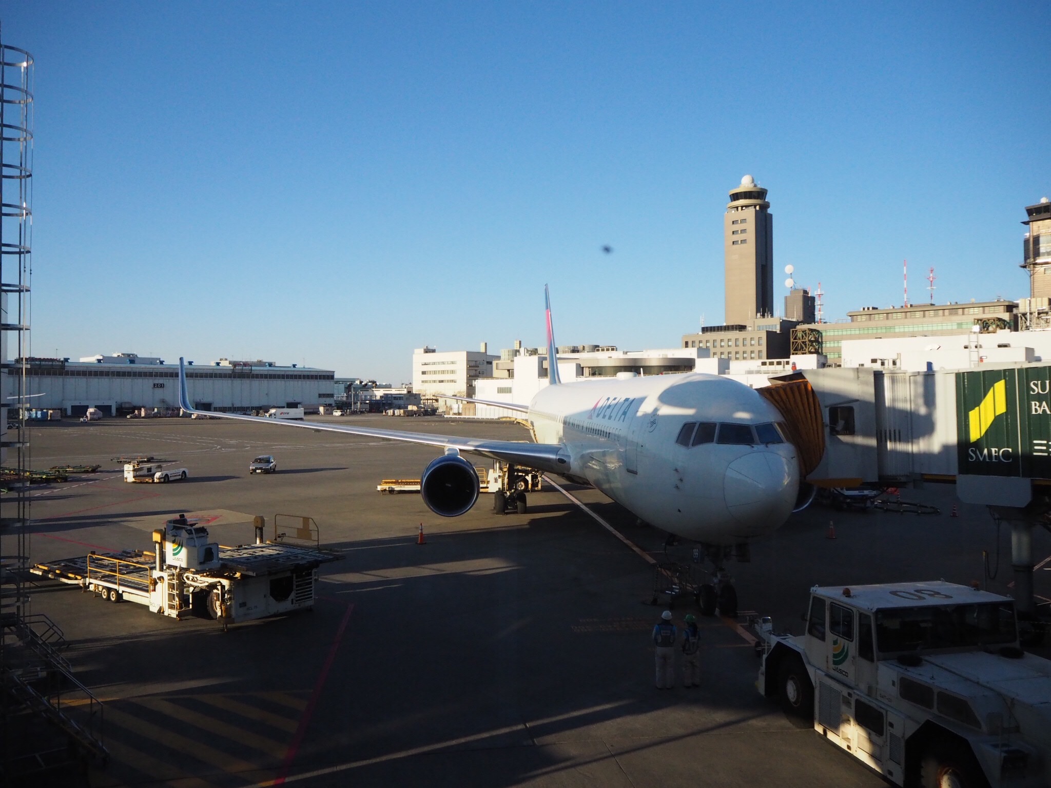 DL167 NRT-SIN -¼ B767 C+/庽Ȩ/Ѻ