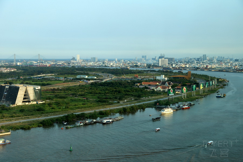 Saigon--Le Meridien Saigon Room View (5).JPG