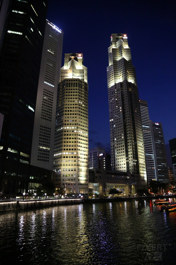 Singapore at Night (3).JPG