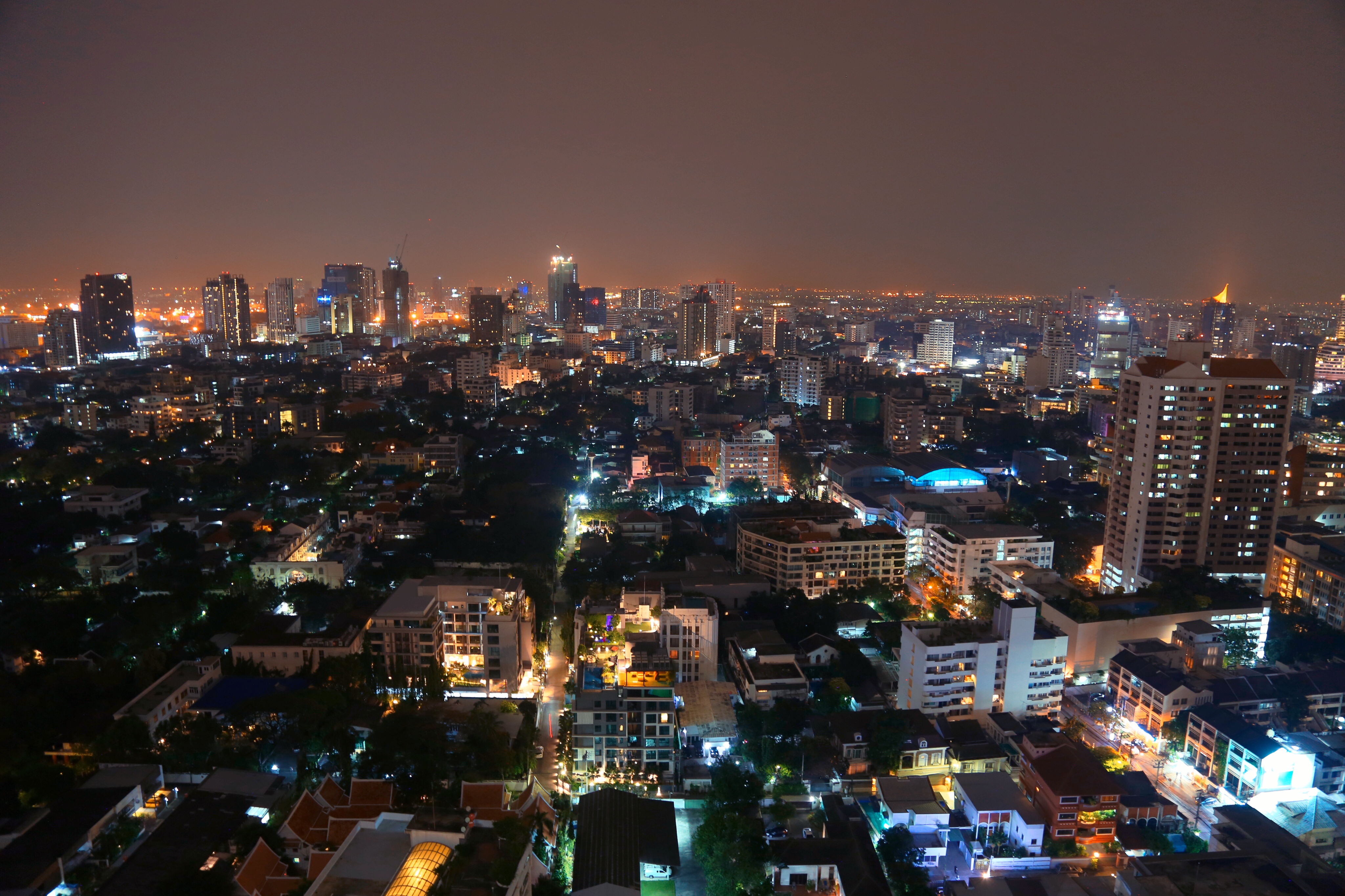 ׷SLH137 Pillars Suites & Residences Bangkok