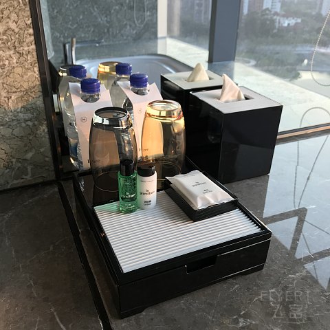 粤港澳游记系列二：广州南沙越秀喜来登酒店 角房