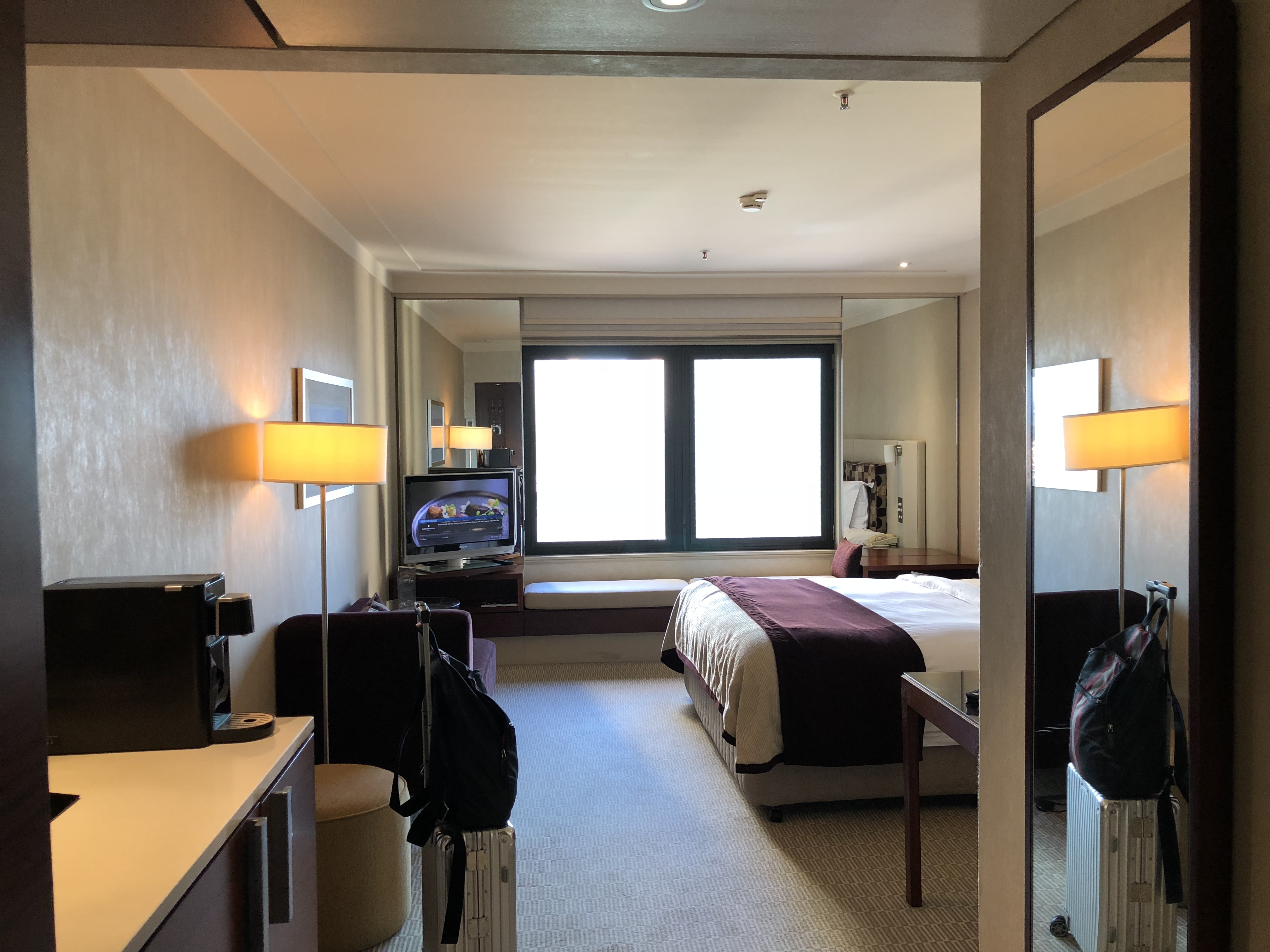Ϥ޼ InterContinental Sydney 4ס棬ƪͼʳ¯