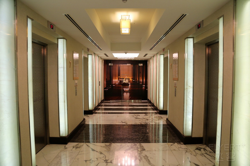 Doha--Marriott Marquis City Center Doha Hotel Hallway (2).JPG