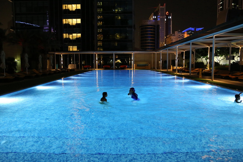 Doha--Marriott Marquis City Center Doha Hotel Pool (5).JPG