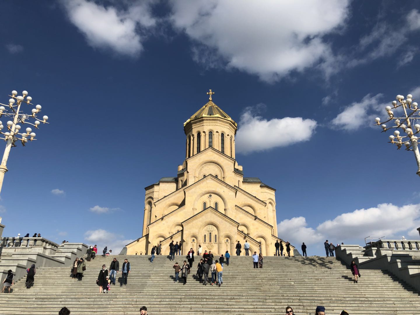 ³ǵڱ˹Tbilisi Courtyard