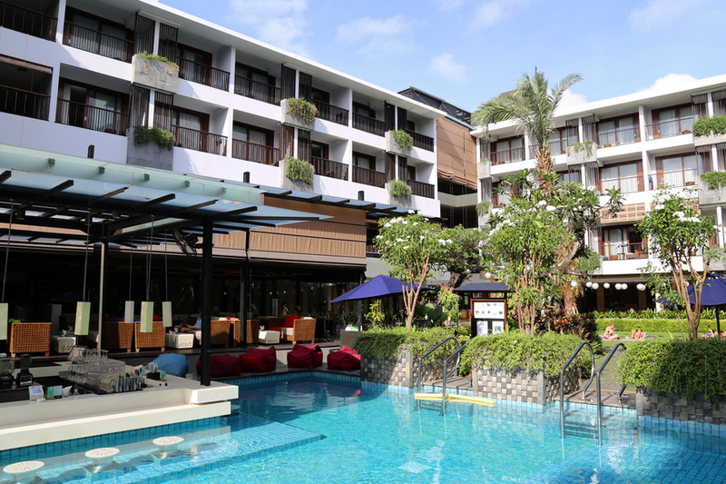 Courtyard by Marriott Bali Seminyak Resort Pools and Garden (4).JPG