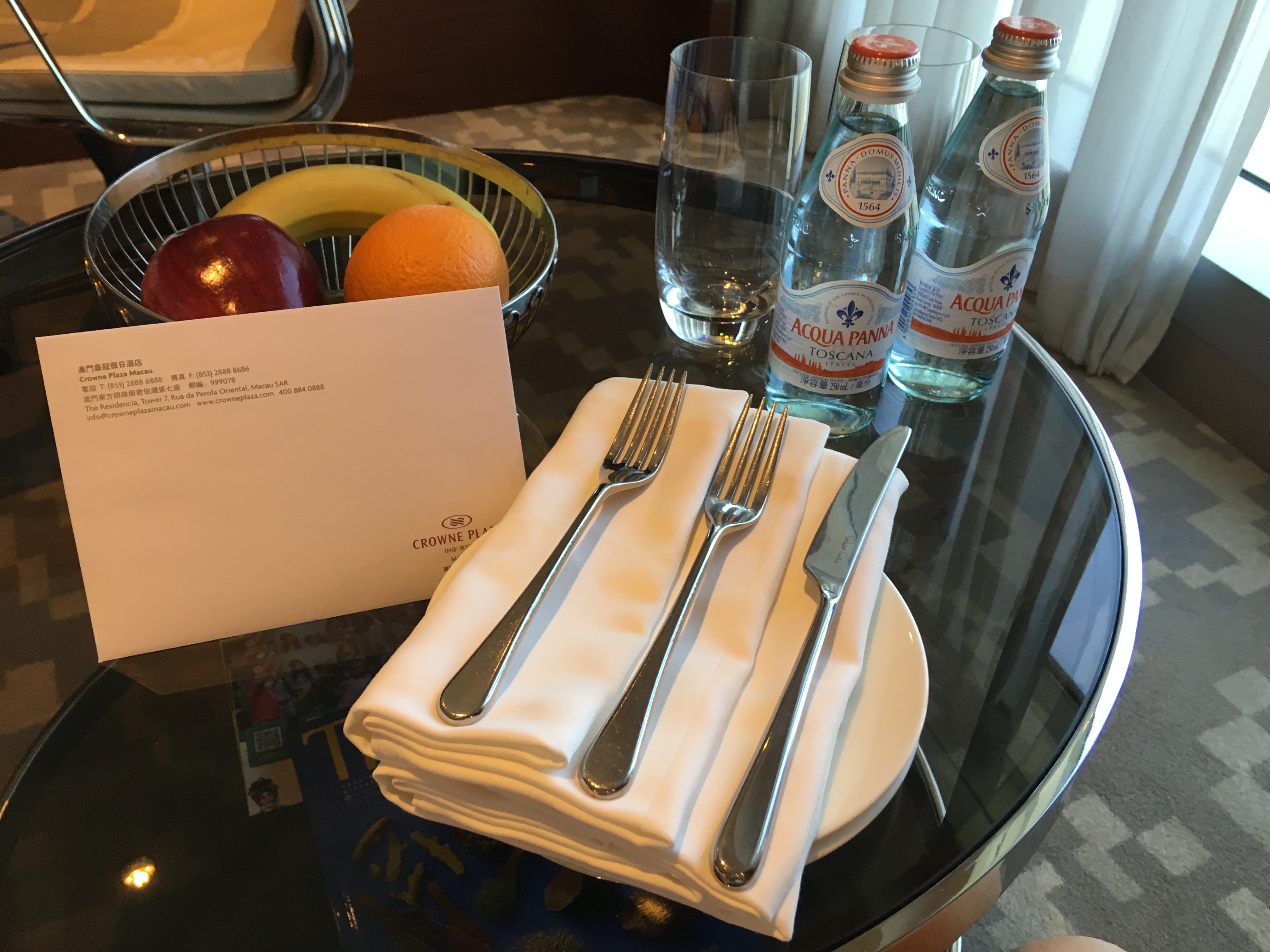 Crowne Plazaס