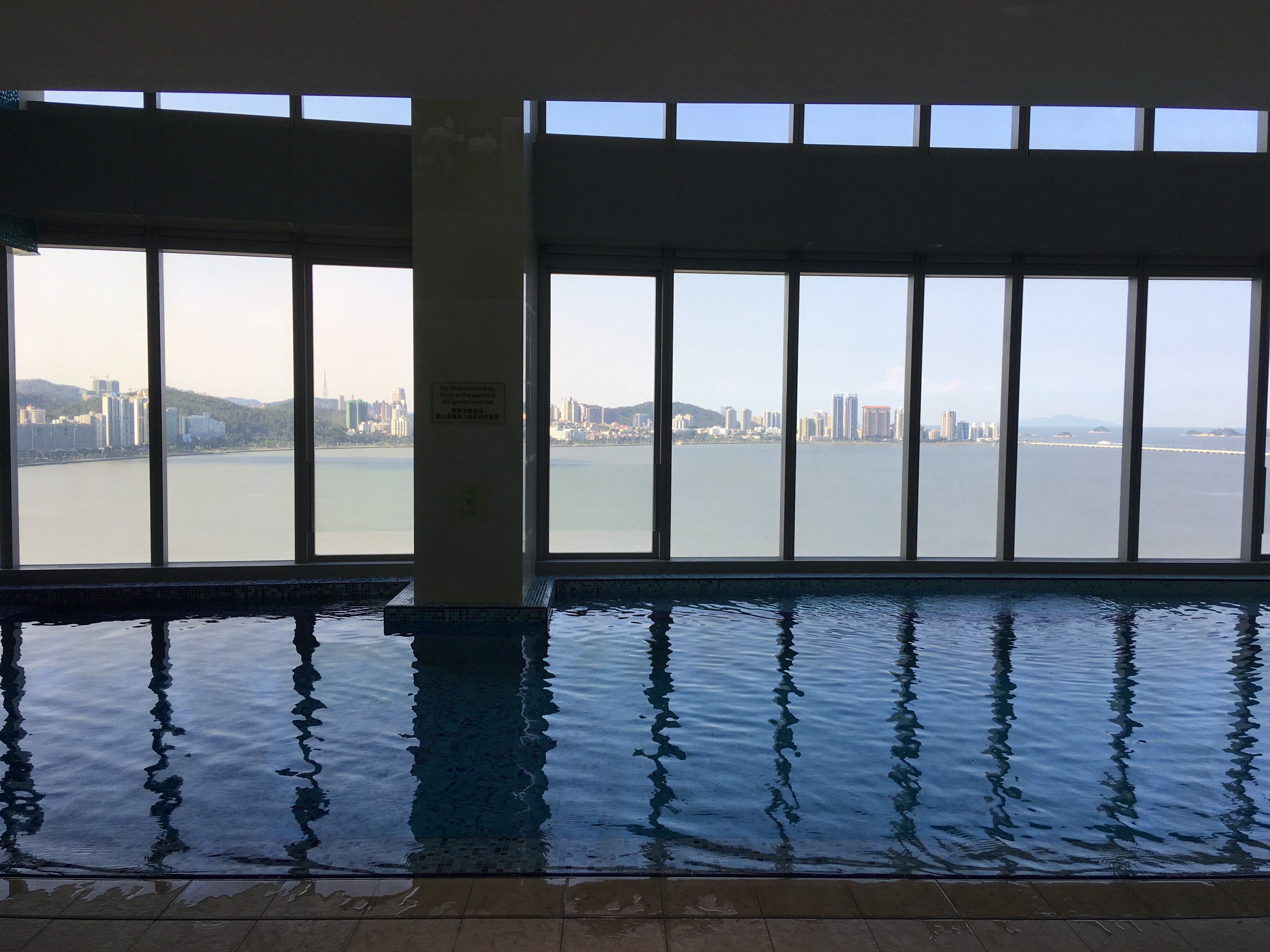 Crowne Plazaס