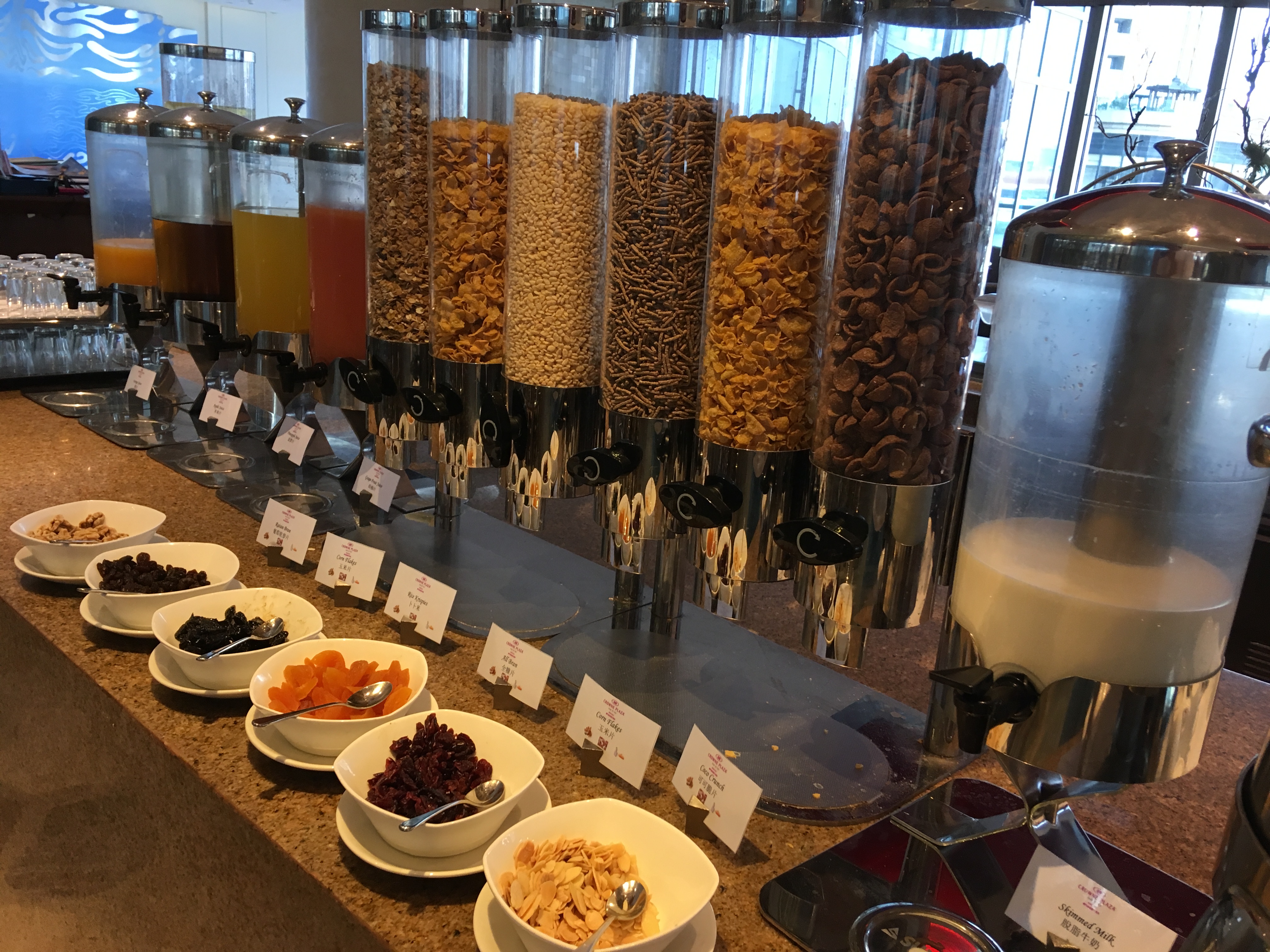 Crowne Plazaס