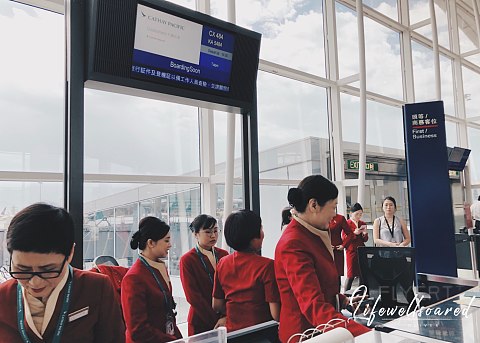 【国泰351商业首航·飞客的自嗨】7月1日CX474 HKG-TPE全记录（附7月The Pier头等餐食）