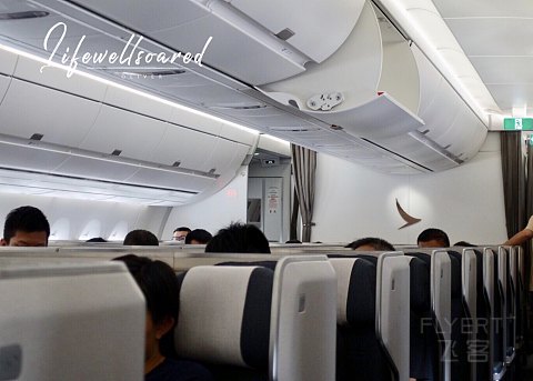 【国泰351商业首航·飞客的自嗨】7月1日CX474 HKG-TPE全记录（附7月The Pier头等餐食）
