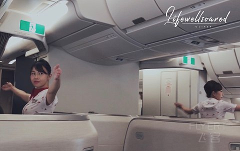 【国泰351商业首航·飞客的自嗨】7月1日CX474 HKG-TPE全记录（附7月The Pier头等餐食）