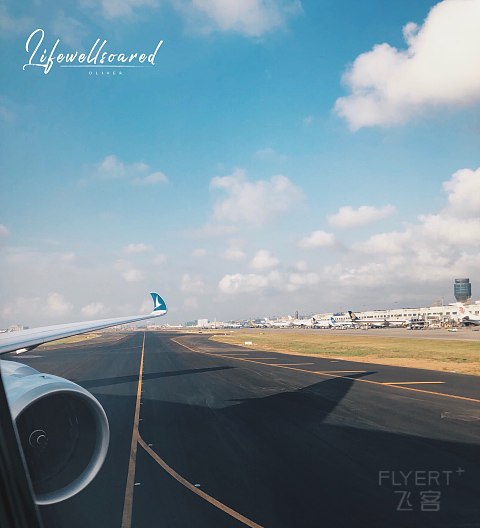 【国泰351商业首航·飞客的自嗨】7月1日CX474 HKG-TPE全记录（附7月The Pier头等餐食）