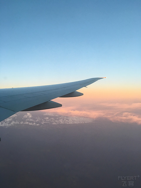 我爱世界杯-战斗民族俄航Aeroflot 777经济舱体验