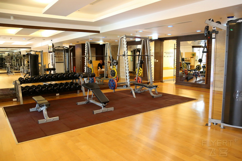 Hua Hin--Sheraton Hua Hin Resort & Spa Gym (2).JPG