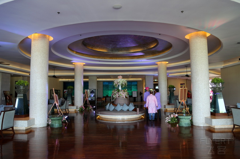 Hua Hin--Sheraton Hua Hin Resort & Spa Lobby (2).JPG