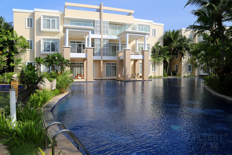 Hua Hin--Sheraton Hua Hin Resort & Spa Pools (38).JPG