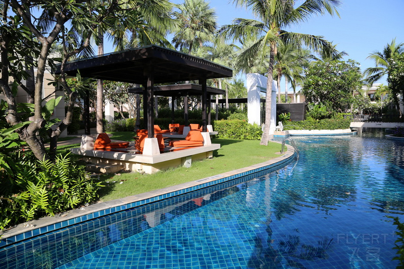 Hua Hin--Sheraton Hua Hin Resort & Spa Pools (41).JPG