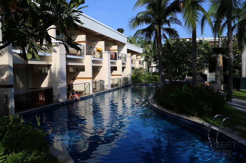 Hua Hin--Sheraton Hua Hin Resort & Spa Pools (59).JPG