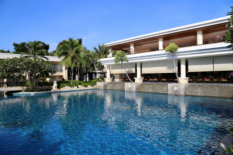 Hua Hin--Sheraton Hua Hin Resort & Spa Pools (62).JPG