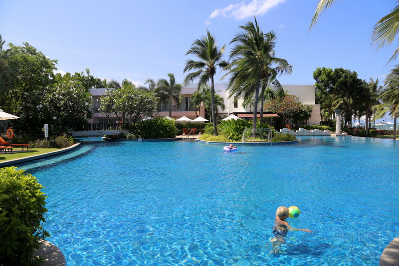 Hua Hin--Sheraton Hua Hin Resort & Spa Pools (66).JPG