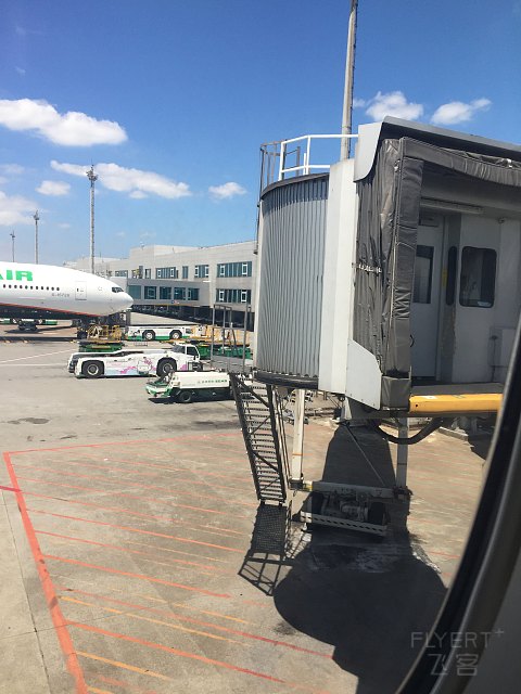 SEA-TPE-BKK-CMB（长荣种草记）