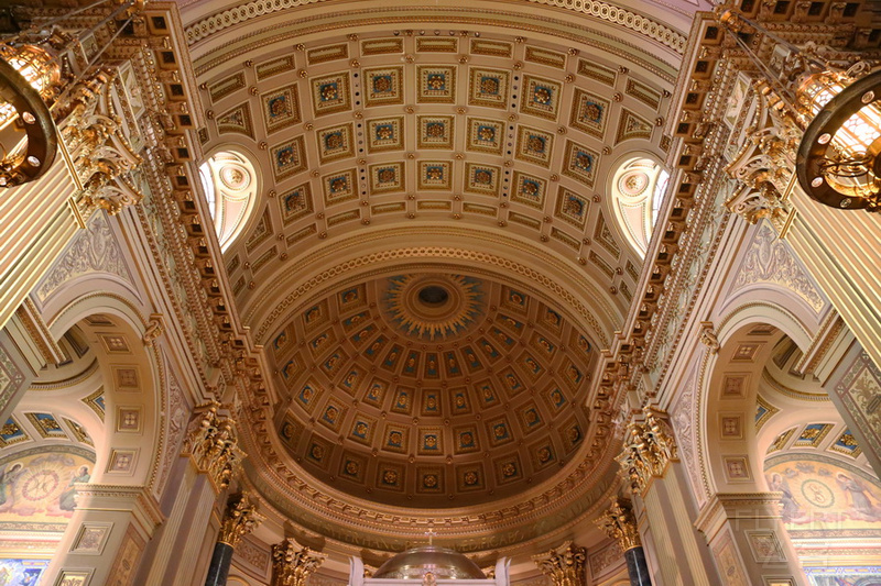 Philadelphia Cathedral Basilica of Saints Peter and Paul (14).JPG