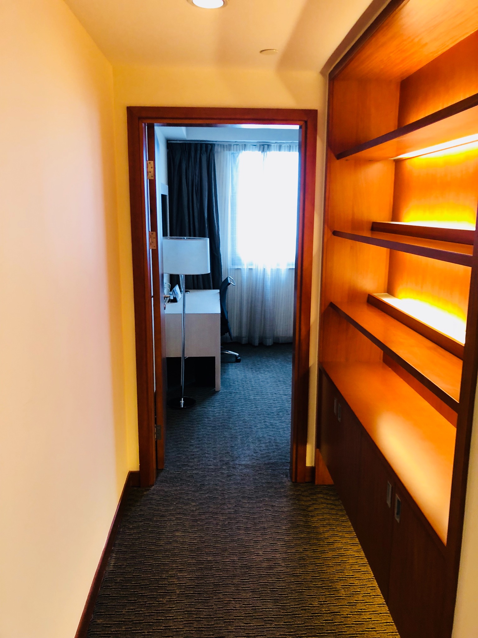 ϾʺʢʹԢ(Fraser Suites Nanjing)ס