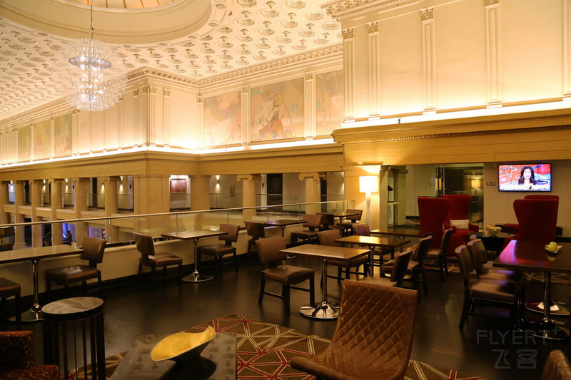 Denver--Renaissance Denver Downtown Hotel Club Lounge (1).JPG
