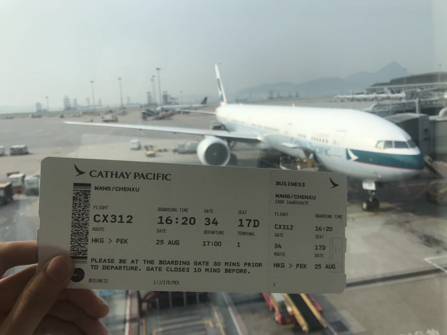 CX312 HKG-PEK Biz ֮ #