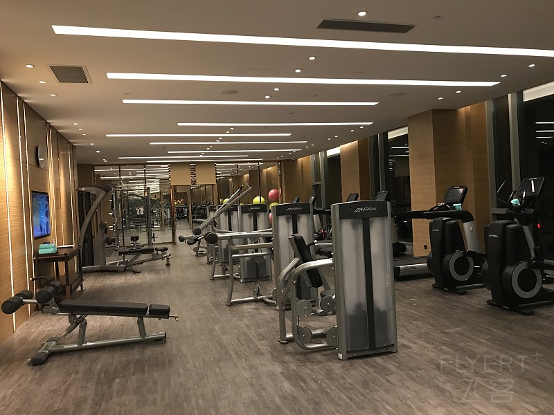 GYM1.jpg