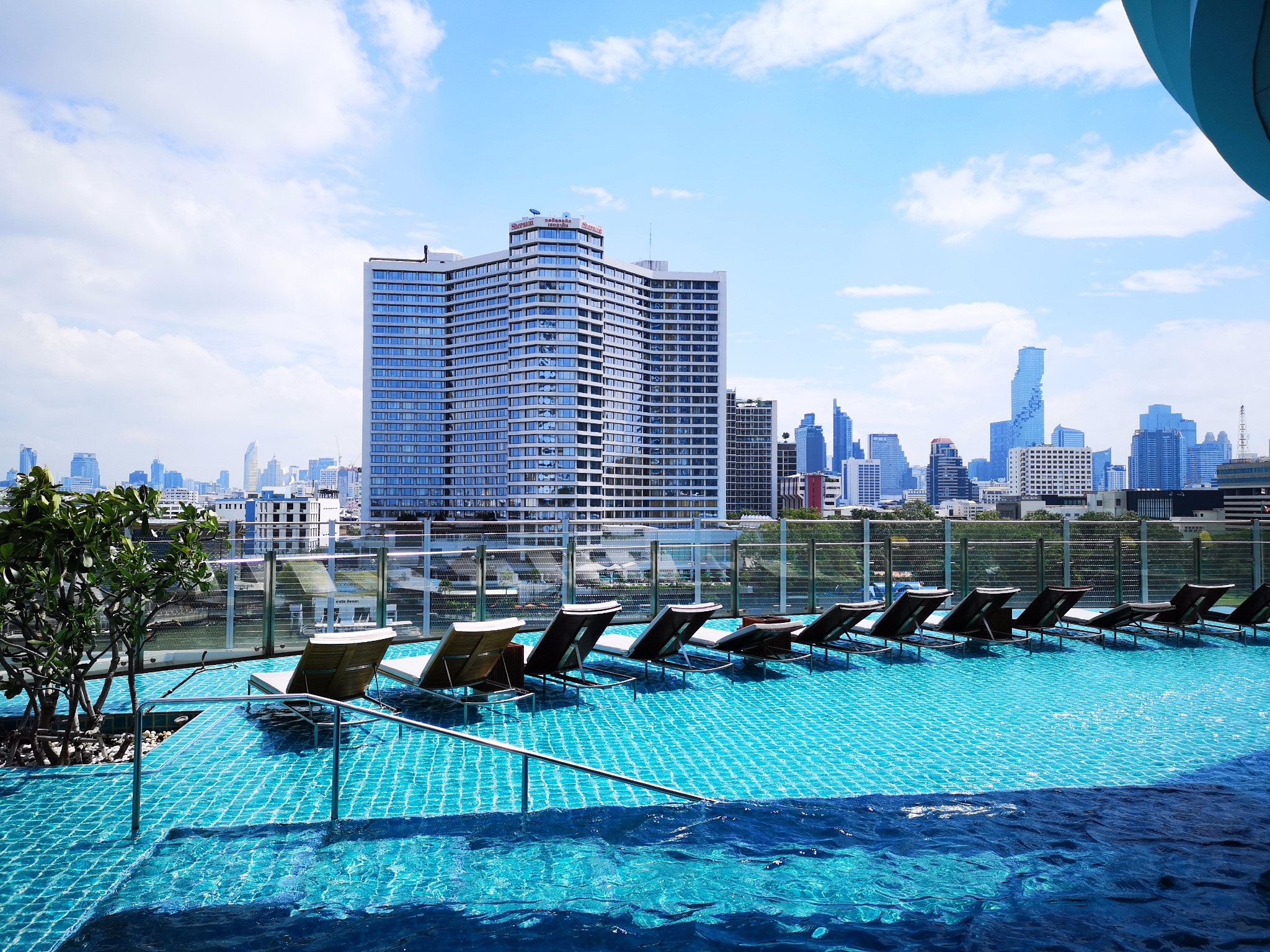 Ϻ.һҹǧϣ | Millennium Hilton Bangkok