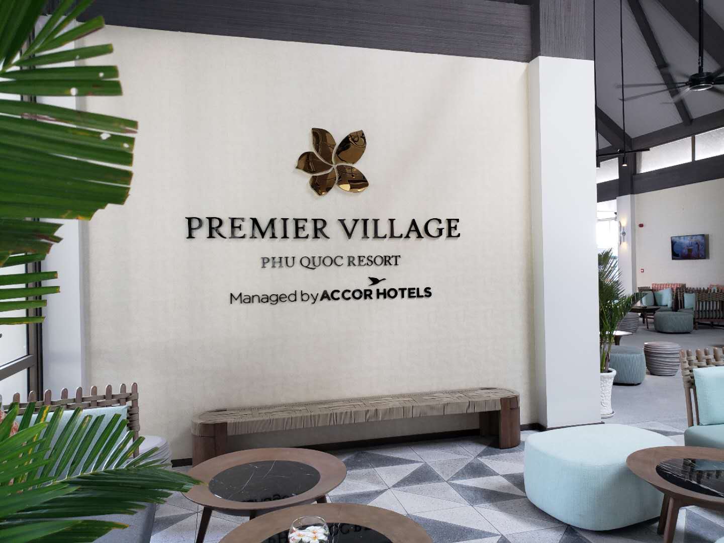 .ɳ̲- Premier Village