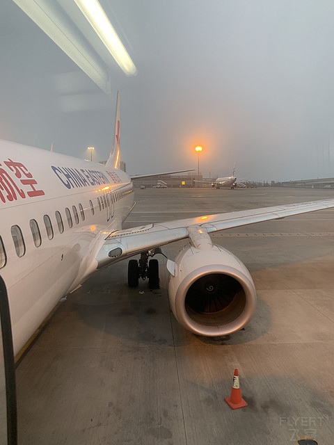 苍山雪 洱海月 东航 PEK-KMG 往返头等舱体验