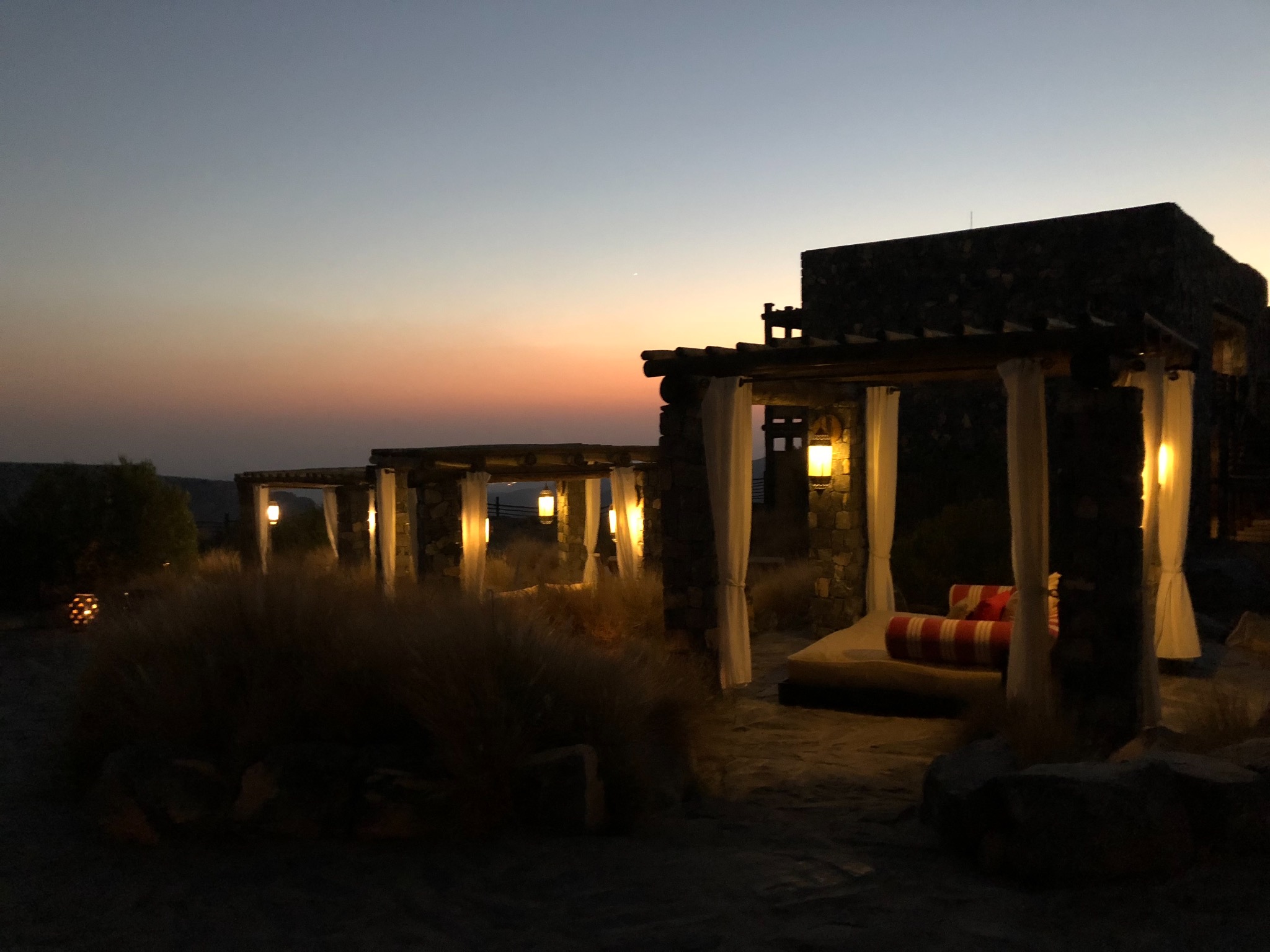 ALILA AL JABAL AKHDAR  ɽ漣 ж֮õĸ߳