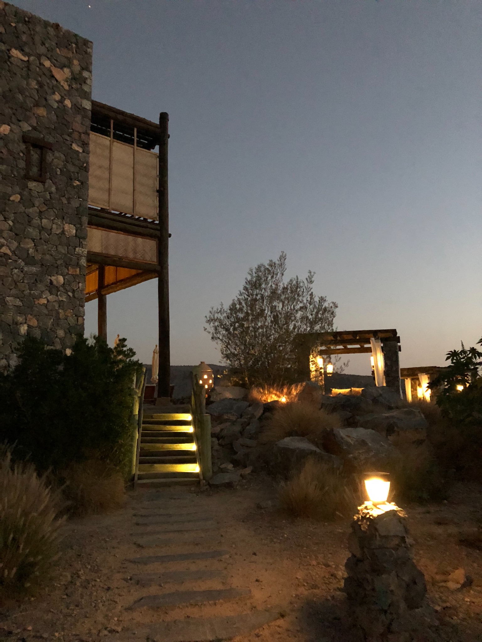 ALILA AL JABAL AKHDAR  ɽ漣 ж֮õĸ߳