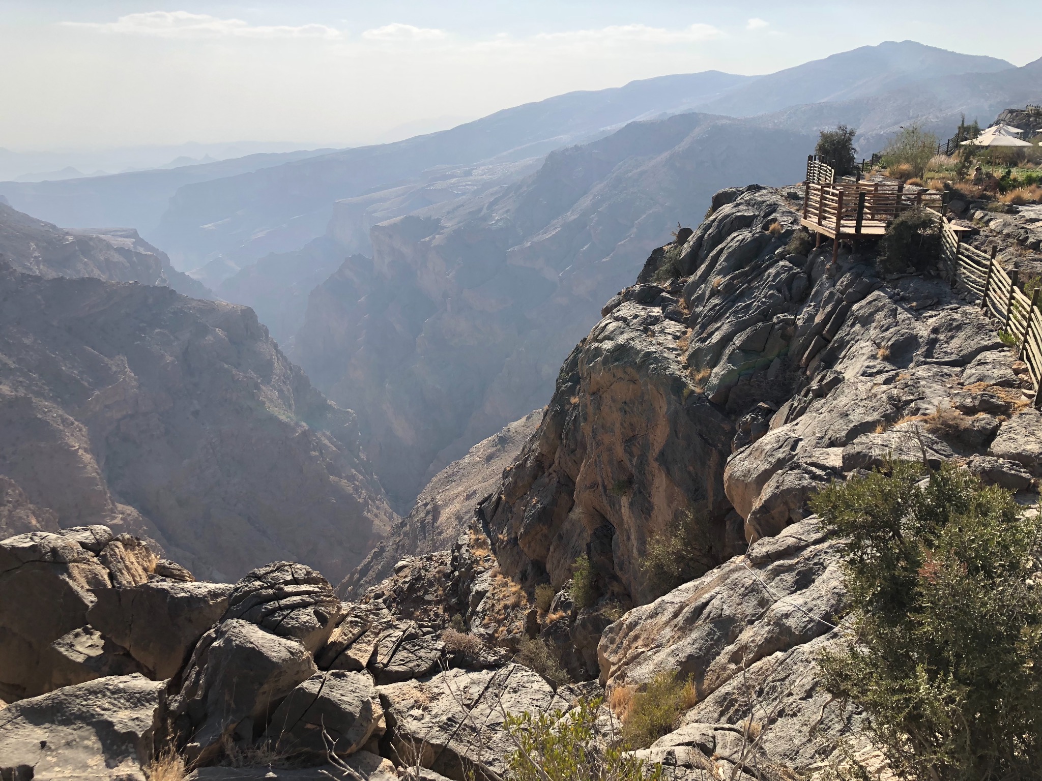 ALILA AL JABAL AKHDAR  ɽ漣 ж֮õĸ߳